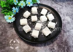 牛奶椰蓉小方