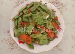 胡萝卜炒刀豆