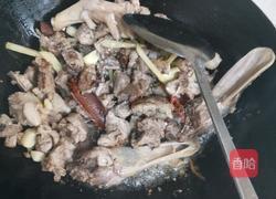 香辣啤酒鸭的做法图解3