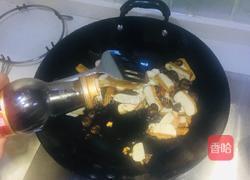 小香菇青椒炒豆干的做法图解7