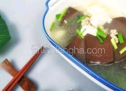 冬天来一碗猪血豆腐汤