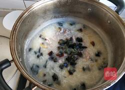 皮蛋瘦肉粥的做法图解11