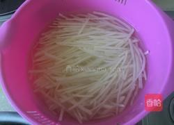 清炒土豆丝的做法图解1
