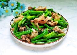 蒜苔炒熟肉