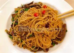 麻辣蒜香牛肉炒面～