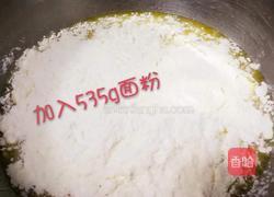 油条的做法图解3