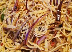 3分钟快手菜圆葱拌千张(干豆腐)