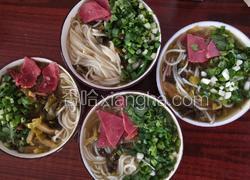 酸菜牛肉米粉