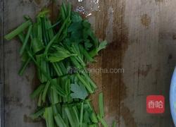 芹菜炒肉丝的做法图解3
