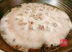 白萝卜银耳牛腩汤的做法图解6