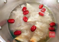 白萝卜银耳牛腩汤的做法图解11