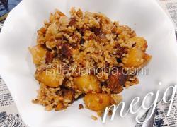 红烧肉土豆焖饭