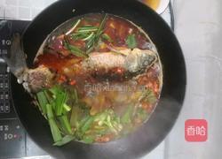 家常版皮脆肉嫩红烧鱼的做法图解9