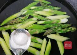 芦笋炒牛肉的做法图解4