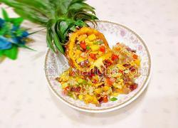 凤梨五彩炒饭