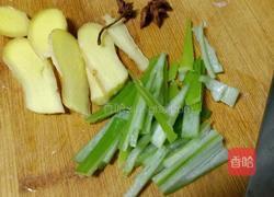 红烧肉炖土豆的做法图解3