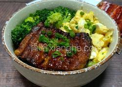 鳗鱼饭