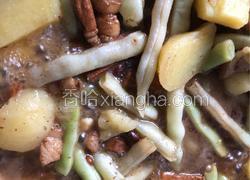 土豆五花肉炖白芸豆