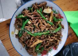 爆炒尖椒鸡肠