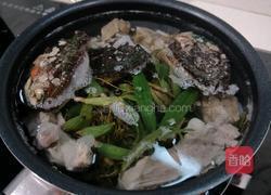 石橄榄鲍鱼排骨的做法图解2
