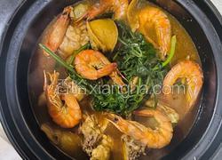 无水砂锅鲍鱼鸡虾锅