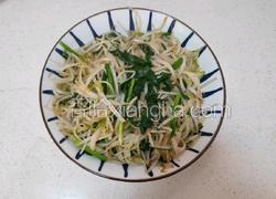 绿豆芽炒韭菜