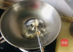 蒜蓉春菜的做法图解2