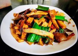 腊肉炒白干