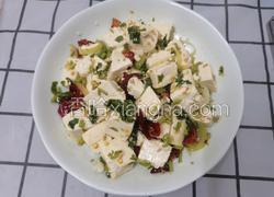 时令菜之香椿芽拌豆腐