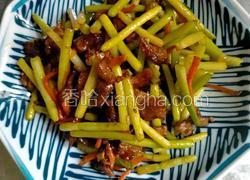 蒜苔炒肉丝