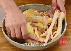 电饭煲焖鸡做法 不加一滴油也很好吃（内附万能香辣料汁做法）的做法图解3