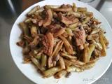 五花肉炖芸豆