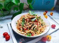 凉拌手撕鸡胸肉