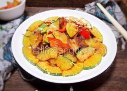 五花肉炒南瓜