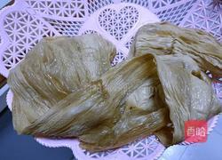 雪花肉沫腐皮卷的做法图解1