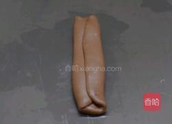 带着香浓诱人可可味吐司的做法图解3