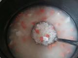 咸鸭蛋清火腿肠白米饭粥