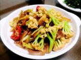 菜花炒肉