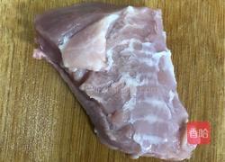 香辣肉丁鸡蛋酱的做法图解1