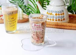 茉莉茶冻拿铁