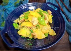 青椒土豆炒肉片