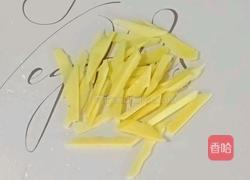 猪舌炒荷兰豆的做法图解3