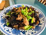 木耳青椒炒肉片