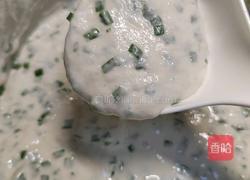 自制蓬松劲道韭菜饼的做法图解10