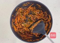快乐做饭！鱼香肉丝！的做法图解5