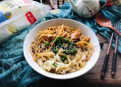 土豆肉丝拌面-神奇的面粉