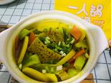 呷哺咖喱什锦砂锅的做法[图]