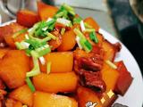 土豆红烧肉的做法[图]