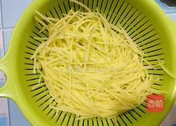 青椒土豆丝的做法图解3