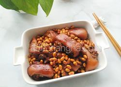 黄豆炖猪蹄